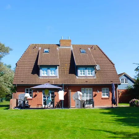 Semesterbostad Haus Strandherz Hausteil Backbord